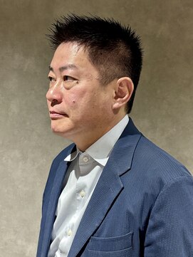 ブラッシュプレミア(BRUSH PREMIER) ハンサムベリーショート刈り上げ