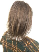 ラブリス(Luvliss)&nbsp;【YUUKIの似合わせ顔まわりカット/透明感カラー】