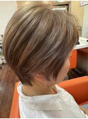 脱白髪染め、 ブリーチ必須でファッションカラーっぽく明るく