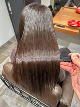 大人女性の魅力を引き出す【似合わせショート】【艶髪ストレート】が得意なサロン☆　ショート/縮毛矯正