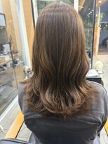 クロムス(clomus)&nbsp;伸ばし途中でも綺麗に見えるヘア