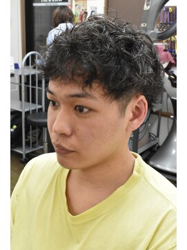 カズミ(KAZMI) ショートツイスパ