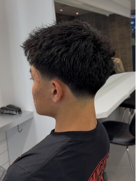 グルーマーズクレッジ 渋谷店(GROOMER/S CREDGE) men's/メンズ/フェザーパーマ/サーフカール/スペインカール/渋谷