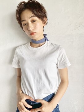 ベルビアンカ(Belle BIANCA) Belle BIANCA センターパート ハンサムショート by.マツモト