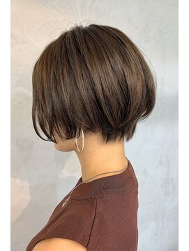 ヌイ 横浜(nui) 前下がりくびれショートボブ_くびれヘアアプリコットオレンジ