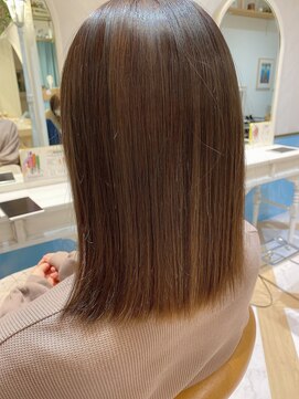 ロンド ストラーダ 心斎橋(Lond strada) 【津賀 涼】サラツヤストレートトリートメントラベージュ☆