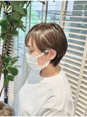 大人可愛い丸みショート白髪ぼかしハイライト武蔵小杉20代30代