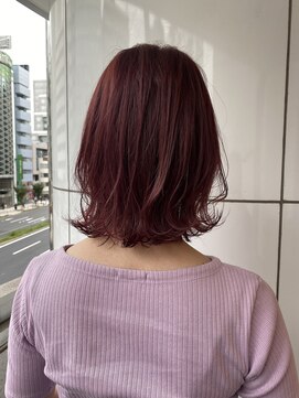 アリーズ シブヤ(ALLYS shibuya) 外ハネボブ レイヤースタイル チェリーレッド