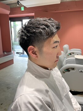 エメン(EMEN) スポーティーショート　担当土井