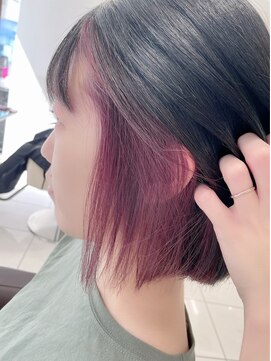 黒髪ボブに映える！インナーカラー秋色ピンク★★
