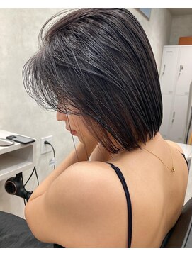 オンドバイサク(ondo by Saku) 切りっぱなしボブ/暗髪カラー/透明感