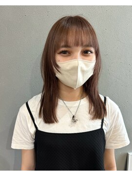 フィルジュ(FiLUGE) ピンクベージュカラー×似合わせ顔周りレイヤー