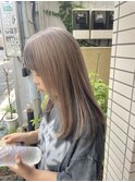 シルクベージュ×インナーカラー ロングヘア＠原宿
