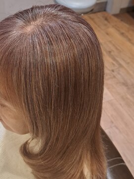 アットティー 金沢八景(at tee...) 脱白髪染めハイライト