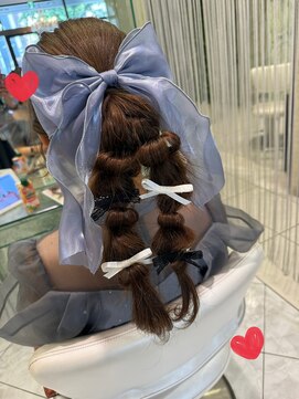 アース 西川口店(HAIR&MAKE EARTH) 編み下ろしツインポニー