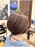 白髪ぼかしショート