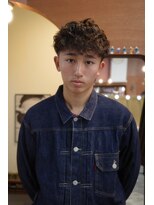 エディ(Edy)&nbsp;メンズスペインカール刈り上げ波巻きスパイラルパーマ眉毛カット