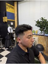 フォーティースリーヘアー(FORTYTHREE hair) 7:3フェード