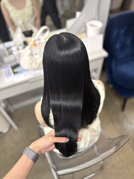 リラクオーレ 三宮 元町(LIRA CUORE) サラサラ酸性縮毛矯正