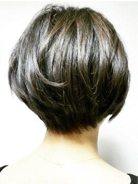 メリケンビューティーパーラー コウベ(MERICAN BEAUTY PARLOR KOBE) 【ショート】tomo