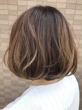 ファム 十日市店(femme) ハイライトボブ