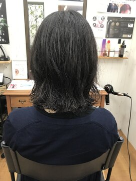 ルスリー 宇都宮店(Lsurii) くびれパーマ