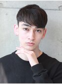 ツーブロック×スリークおしゃれショート