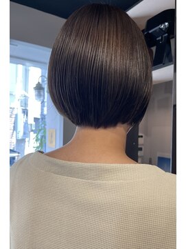 シュウ(SHU) ☆ラウンドボブスタイル☆