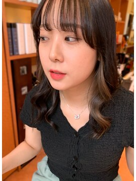 ブルーモスク トウキョウ(TOKYO) インナーカラー×コテ巻き風パーマ