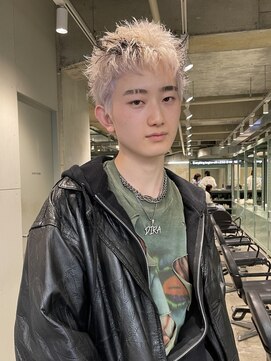 ロジ(loji) BLACK×whiteスパイキーショート