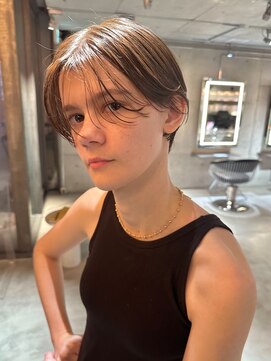 スクリーンギンザメゾン 銀座(SCREEN GINZA MAISON.) クラゲヘアー/小顔に見せるヘア/ココアベージュ/銀座