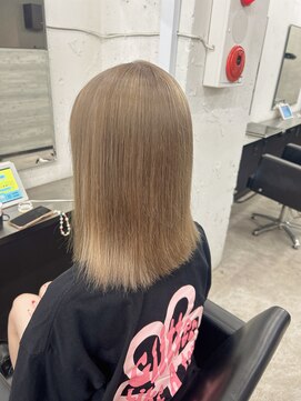 プライズ 所沢プロぺ通り店(prize) ミルクティーベージュ イルミナカラー 所沢