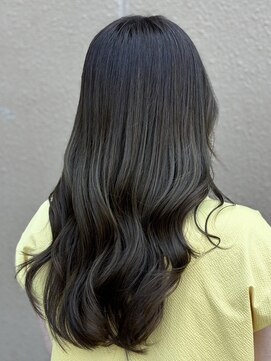 ヘアークリエイションアンズ(Hair creation Andz) カーキとグレージュ