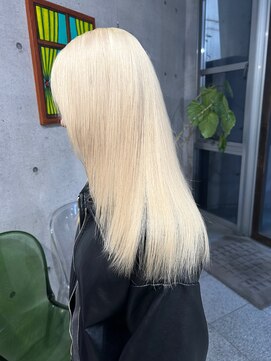ヘアーデザイン アルエ(HAIR×design ARUE) White blond beige