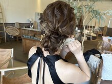 ソリン(Solin')の雰囲気（ブライダルヘアセット/シニヨン/ルーズ/ヘアメイク/花嫁）