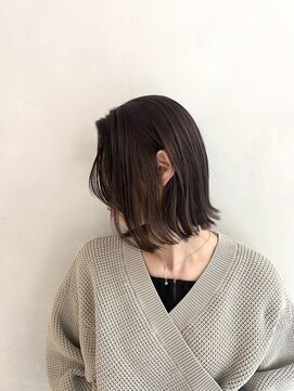 マスカリ(muscali) ハイライト/ダークアッシュ似合わせカットミディアムレイヤーc56