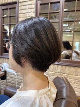 リュッカ(Lycka) 丸みショート