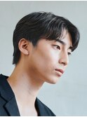 原宿ニュアンスパーマ毛流れヘアセンターパート大人ビジネスヘア