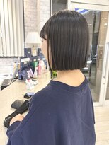 ノイ(noi)&nbsp;重くなり過ぎないパッっとボブ