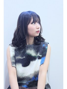 グーカ(guka.) guka. 引き寄せセミディ　～視線外し風味～