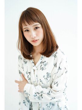 ヘアールーム アート(hair room a to by NYNY) オン眉ナチュラルストレート