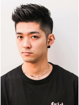 メリケンバーバーショップ コウベ(MERICAN BARBERSHOP KOBE) 無造作刈り上げスパイキーアップバングショートにイメチェン@7