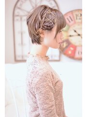 【メイズ東中野・鍛原志行】ショートボブのヘアアレンジ