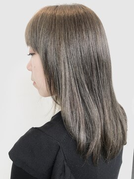 ヴィコロ(vicolo) イルミナカラープラチナグレージュ