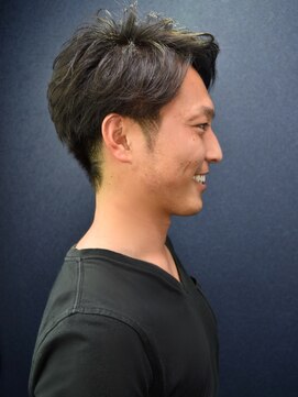 ヘアスタジオヘーフリヒ(HAIR STUDIO HoFLICH) 【二度見したくなるほど】