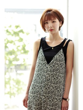 ウタ 【ｕｔａ　西村】　大人ショート×ナチュラルハイライト☆