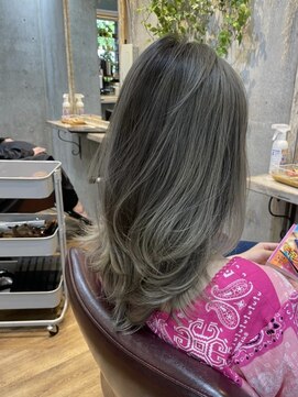 リィリ バイ ロダット 横浜(rili by LODAT) シナモングレージュ×バレイヤージュ【rili横浜】