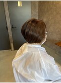 ショートボブ
