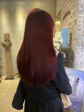 アチーブ ヘア デザイン(achieve hair design) 鮮やか暖色系赤髪チェリーカラー ツヤ髪美シルエットストレート