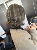 グレージュハバレイヤージュ